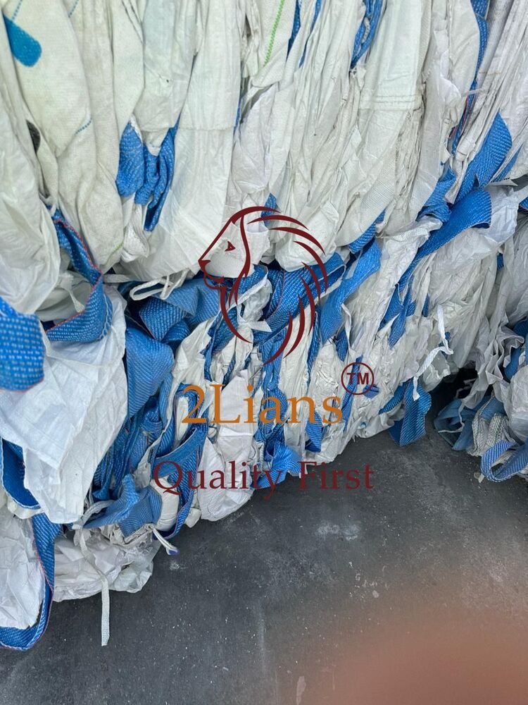 PP Jumbo bags on bales White