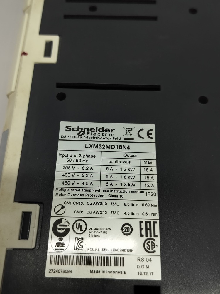 SCHNEIDER LXM32MD18N4 MOTION SERVO DRIVE