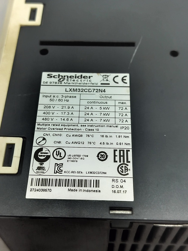 SCHNEIDER LXM32CD72N4 SERVO DRIVE