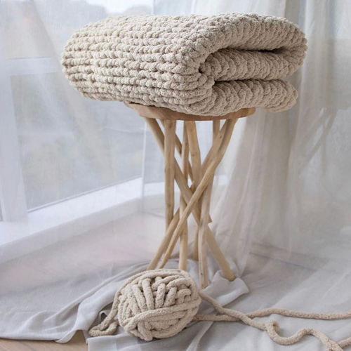 White Chunky Throw