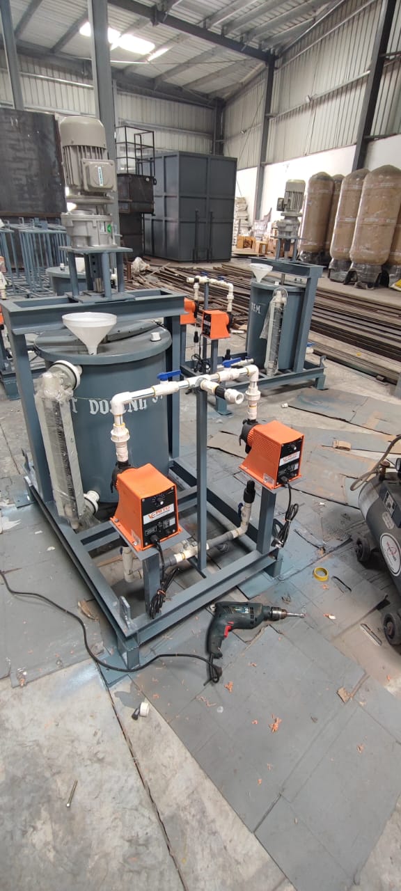 Chemical Mixing And Dosing System - Material: Metal & Frp