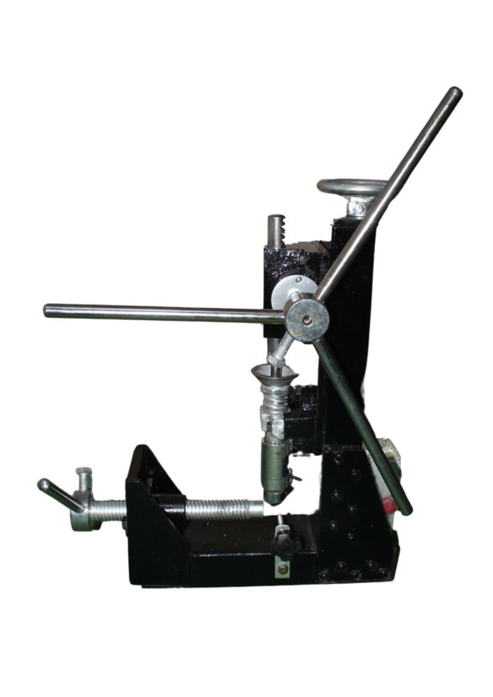 HAND MOLDING MACHINE
