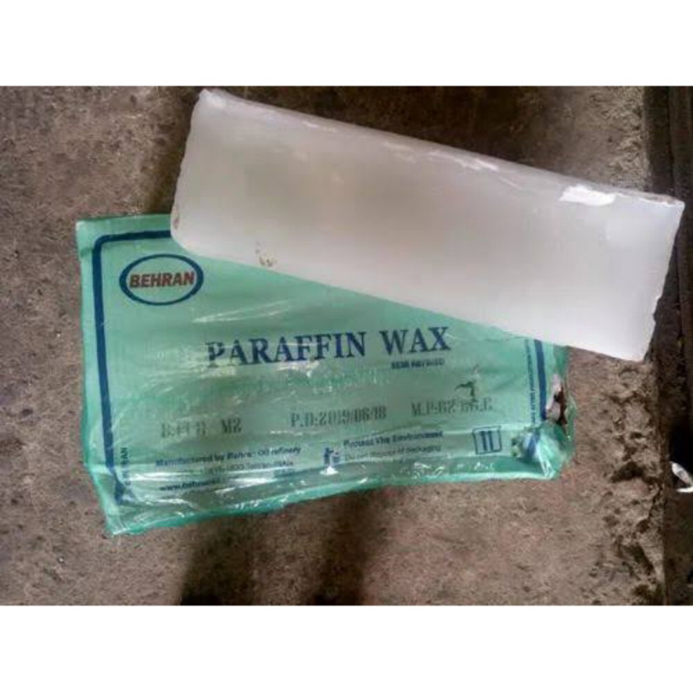 White Paraffin Wax - Solid Form, Melting Point 58-60°C, Low Viscosity, Fully Refined with Less than 0.5% Oil Content | Ideal for Candle Making