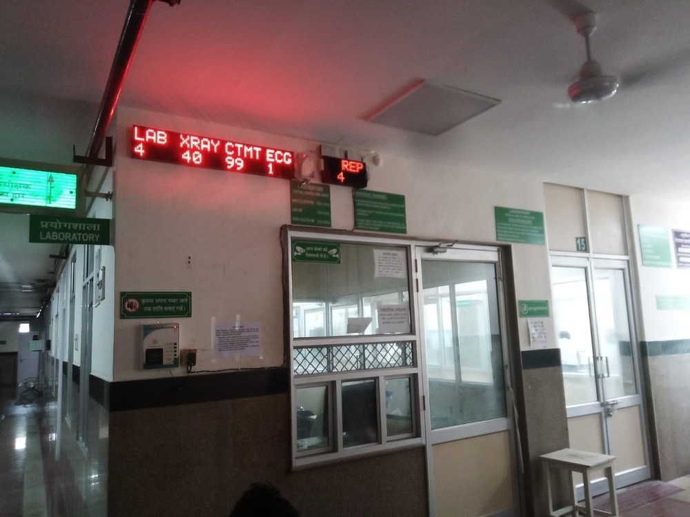 Multiple User Token Display System - Size: Standard