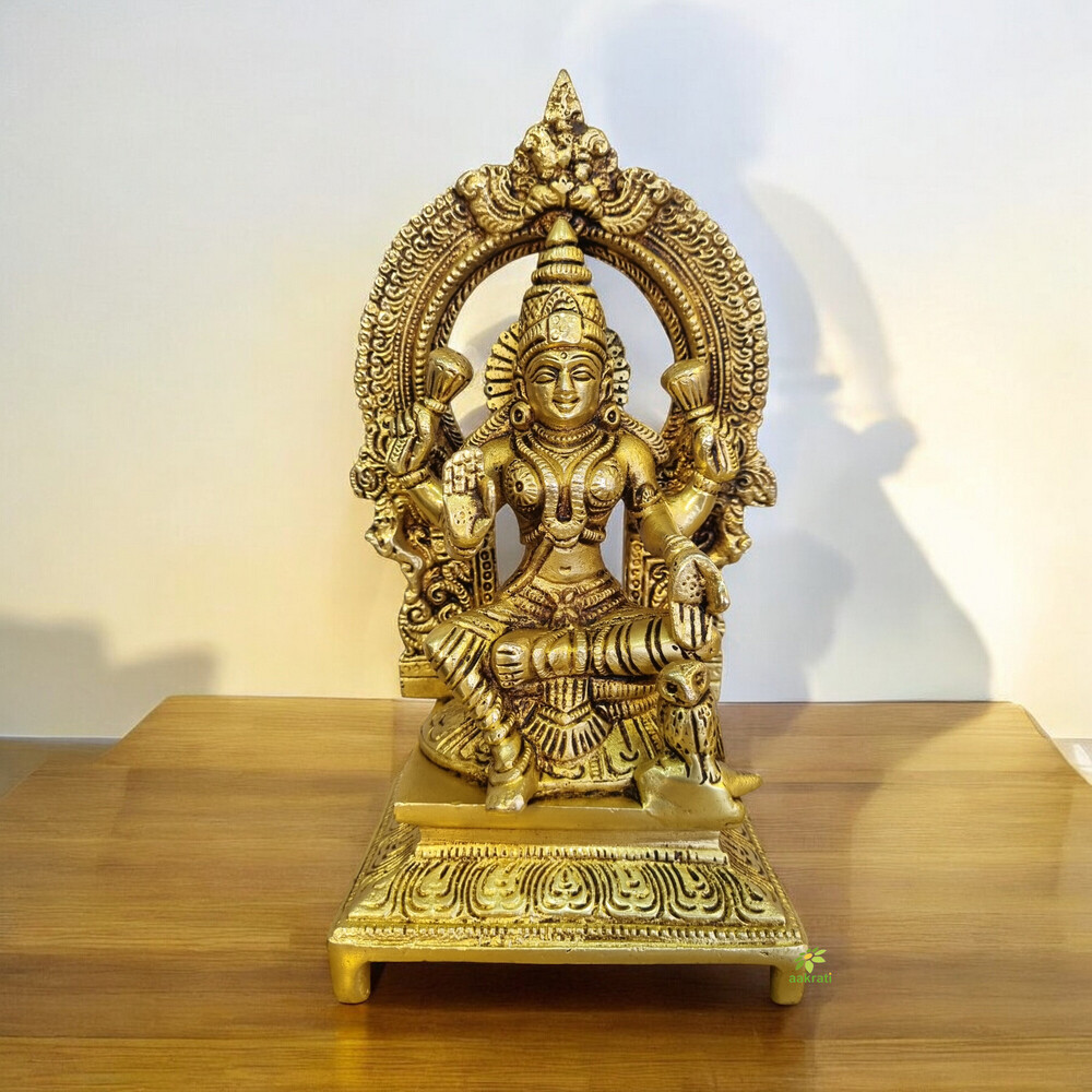 Brass Decorative Lakshmi Murti | Divine Idol For Festival Decoration & Blessings | Brass Lakshmi Statue ( Yellow, 7 Inch)
