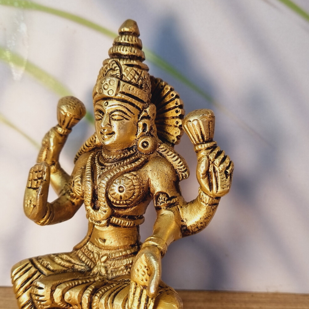 Brass Lakshmi Handmade Statue | Divine Idol For Housewarming Blessings & Home Decor | Brass Lakshmi Murti ( Yellow, 5 Inch) - Color: Yellow