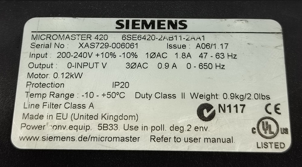 SIEMENS 6SE6420-2AB11-2AA1 AC DRIVE