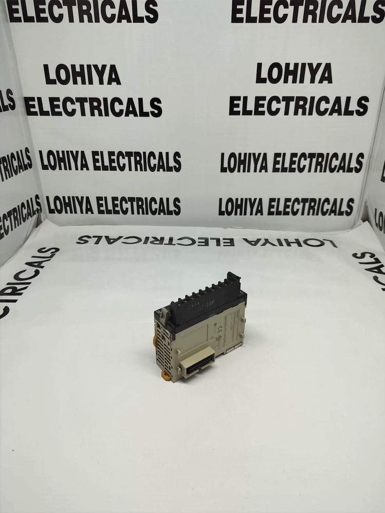 Omron Cj1w-oc211 Output Module