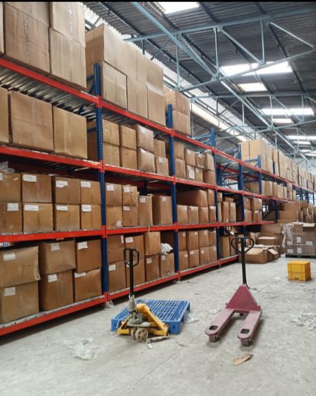 Slotted Angle Racks - Multi-purpose Industrial Storage Solution , Versatile Design For Warehouse, Kitchen, And Bathroom Use