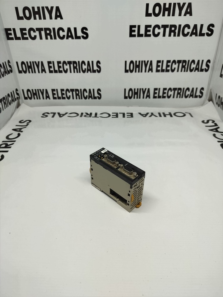 OMRON CJ1W-SCU41-V1 INTERFACE MODULE