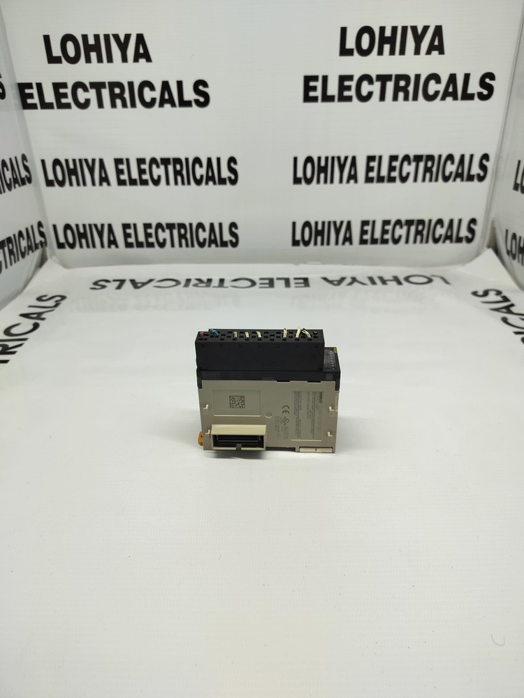 OMRON CJ1W-OC201 OUTPUT MODULE