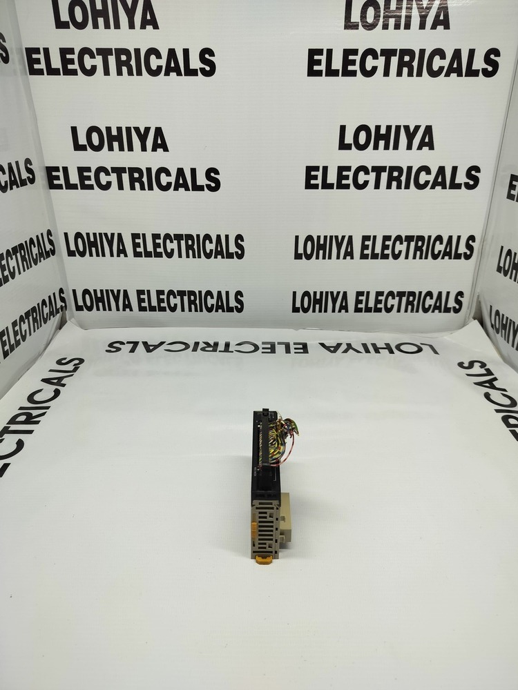 Omron Cj1w-od232 Output Module