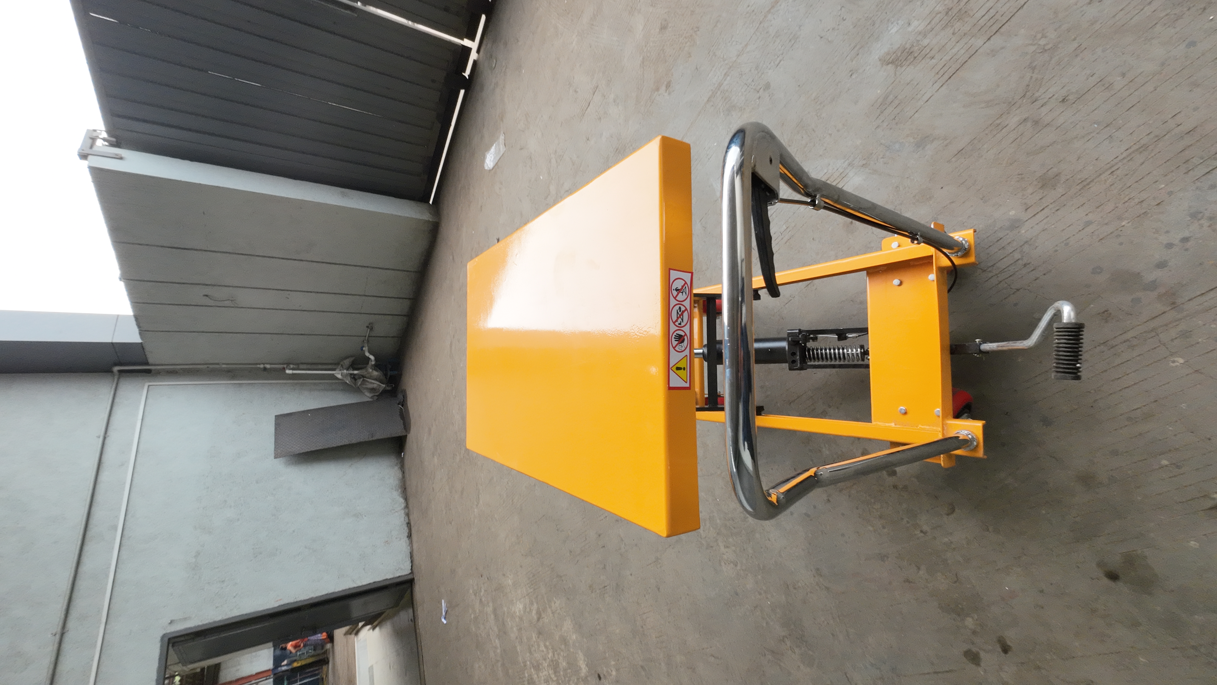 Hydraulic Scissor Table Truck - Attributes: Strong