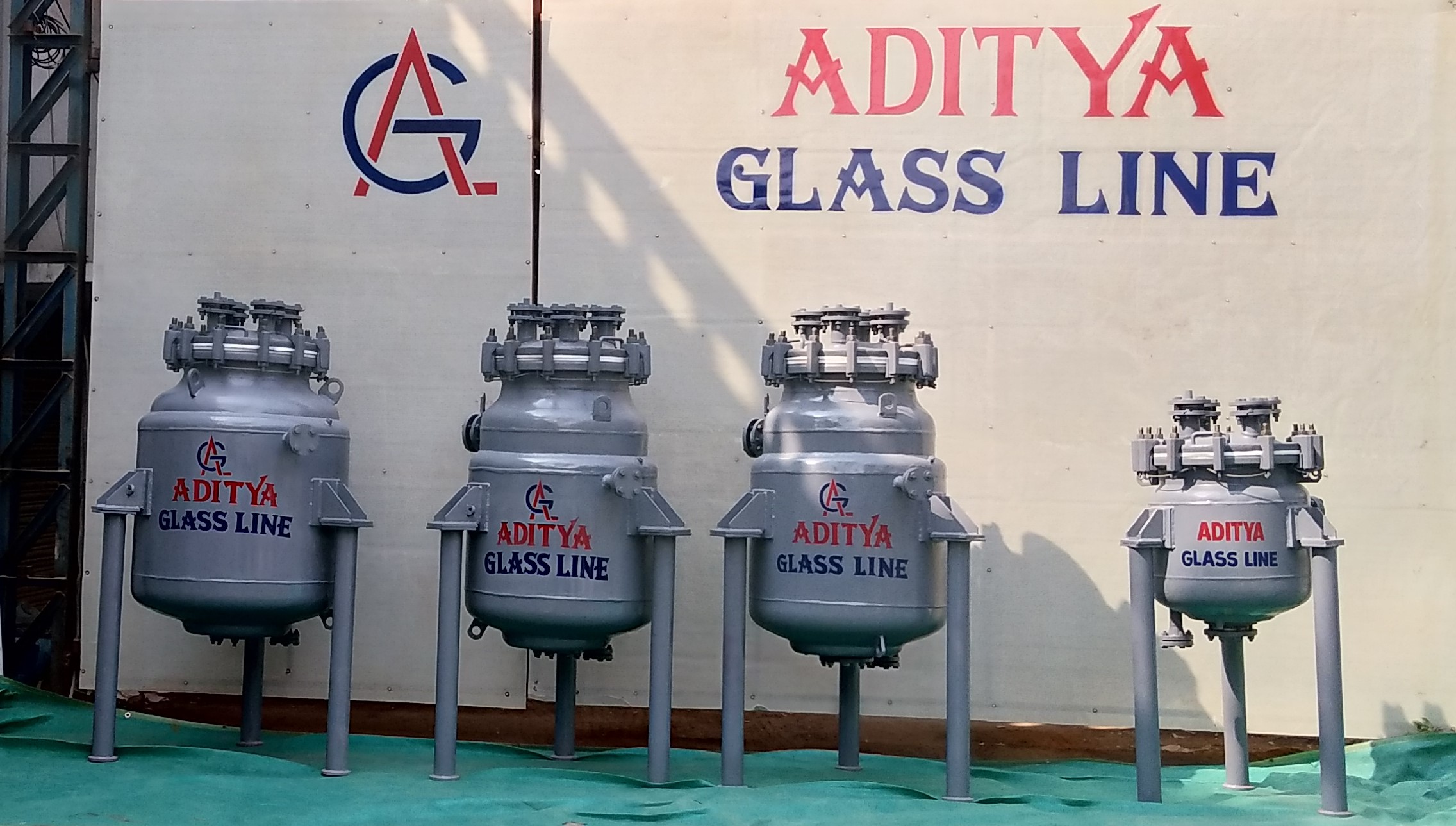 Jacketed Glass Lined Tank - Capacity: 5000 Ltr