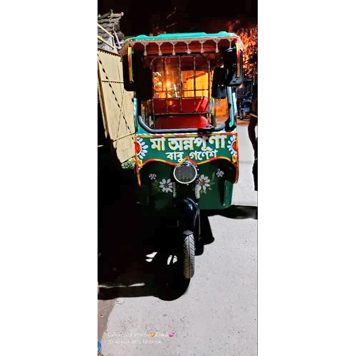 4HP Battery Operated Rickshaw