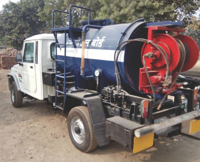 Sewer Suction Jetting Machine - Warranty: Yes