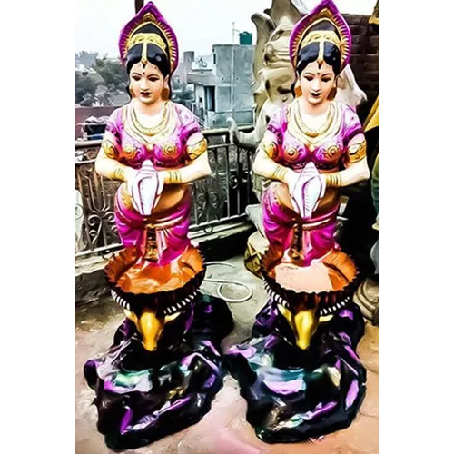 Decorative Ladies Statue - Color: Multicolour