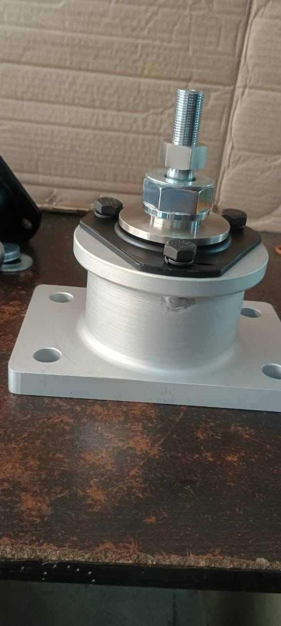 Sv Mount - Tmrd - Dc - 60 Sh - Color: Silver