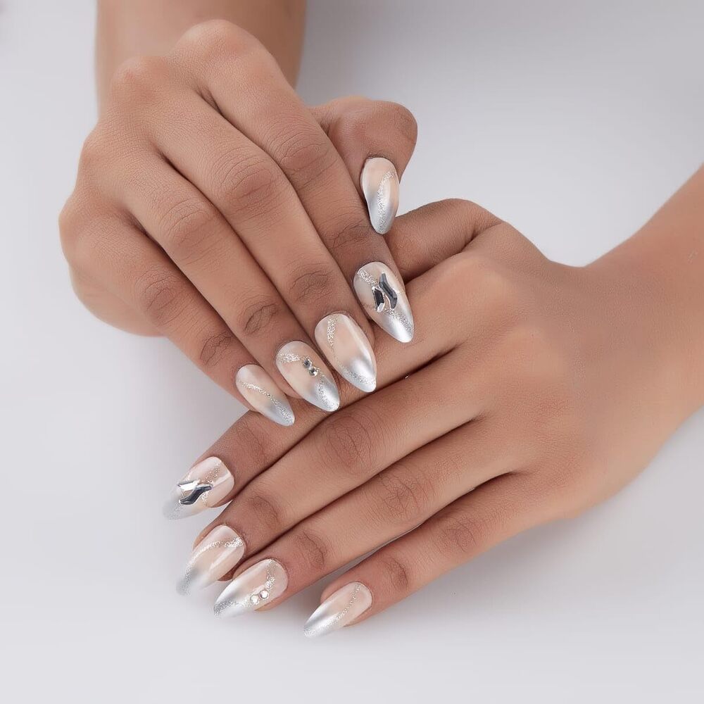 CherryBox 24 Nails Black and Silver with Diamonds Bridal False Nails Fake nails Salon Manicure Acrylic Nail Art Tps for Women Girls (Jelly Glue Adhesive Tabs)