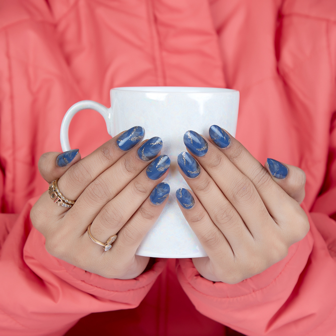 CherryBox 24 Nails Glossy Black Daily False Nails with Silver Glitter Short Squoval Fake Fingernails Salon Manicure Acrylic Nail Art Tps for Women Girls (Jelly Glue Adhesive Tabs and Glue Included