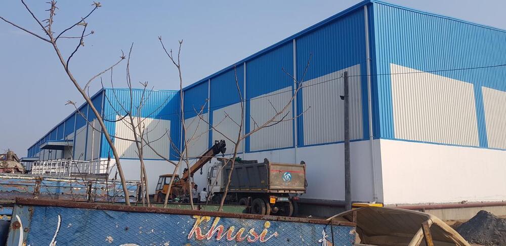 Prefabricated Factory Building Structure - Color: As Per Requirement