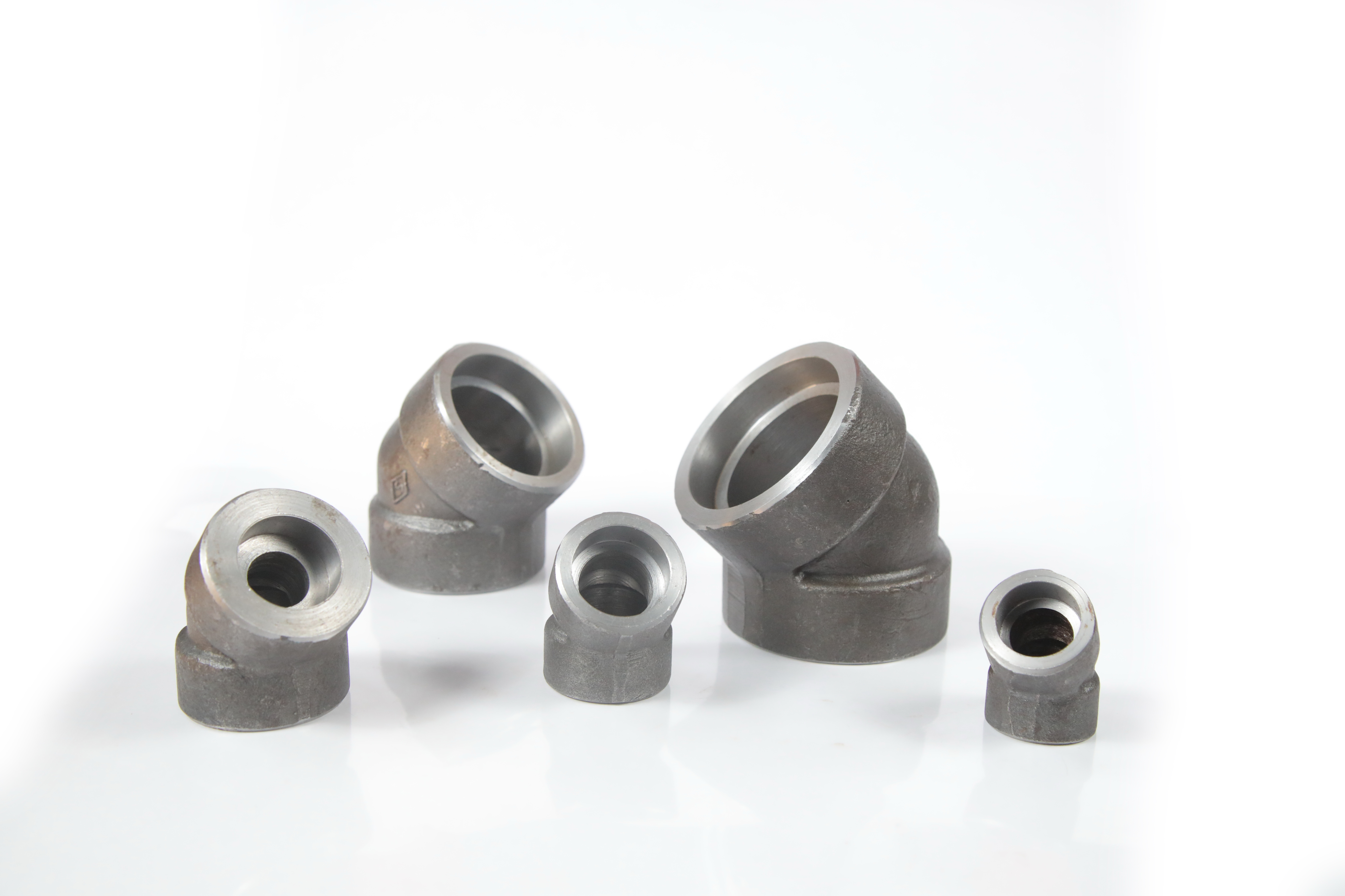 Forged Threaded 90 Degree Elbow - Material: High-grade Steel, Size: 1/2" To 4" , Pressure Rating: 3000# To 9000# , Features: Lightweight, Corrosion Resistant, Dimensional Accuracy