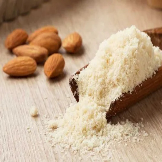 Almond Powder (Prunus dulcis)