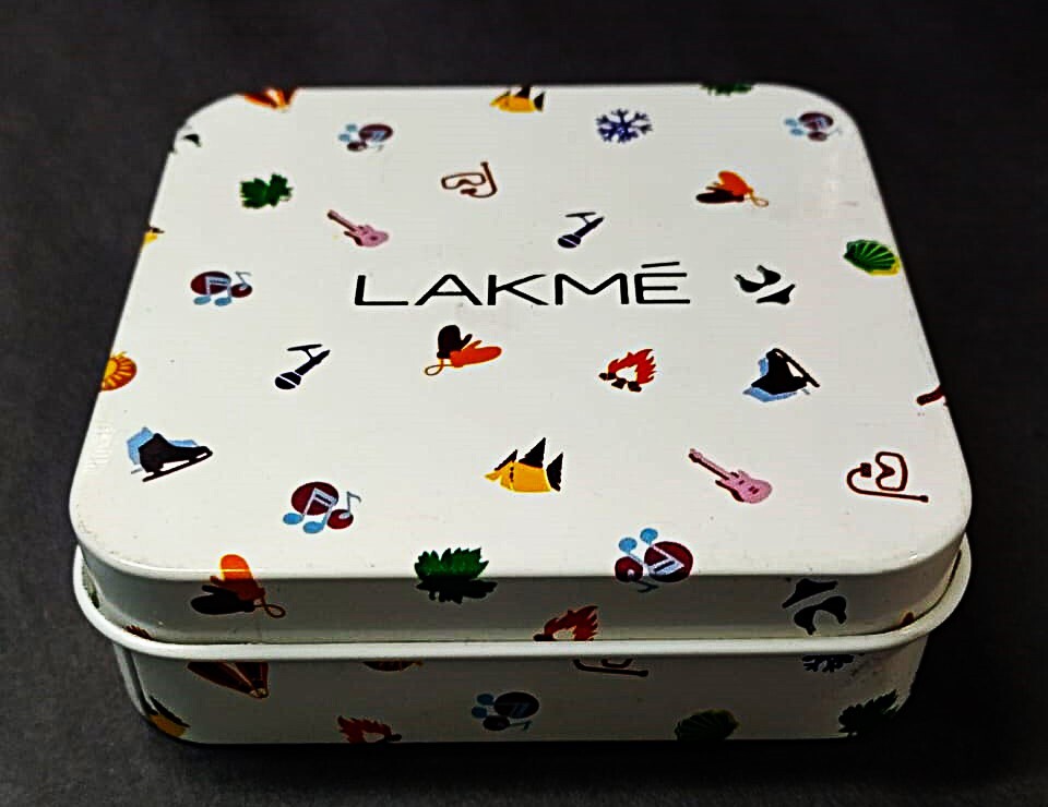 Cosmetic Tin Containers - Color: White