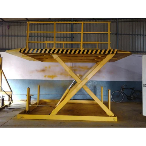 Electrically Operated Hydraulic Scissor Lift - Attributes: Durable