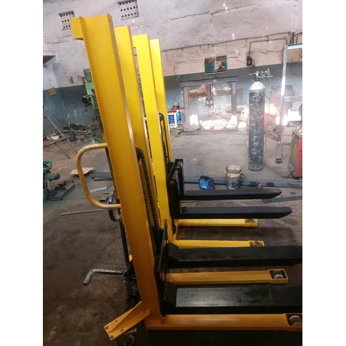 2 Ton Hydraulic Stacker