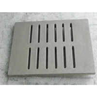 300x450mm Ld Plain Drain Cover - Reinforced Concrete Material, 300 X 450 Mm Dimensions | Durable, Perforated Design For Efficient Water Drainage