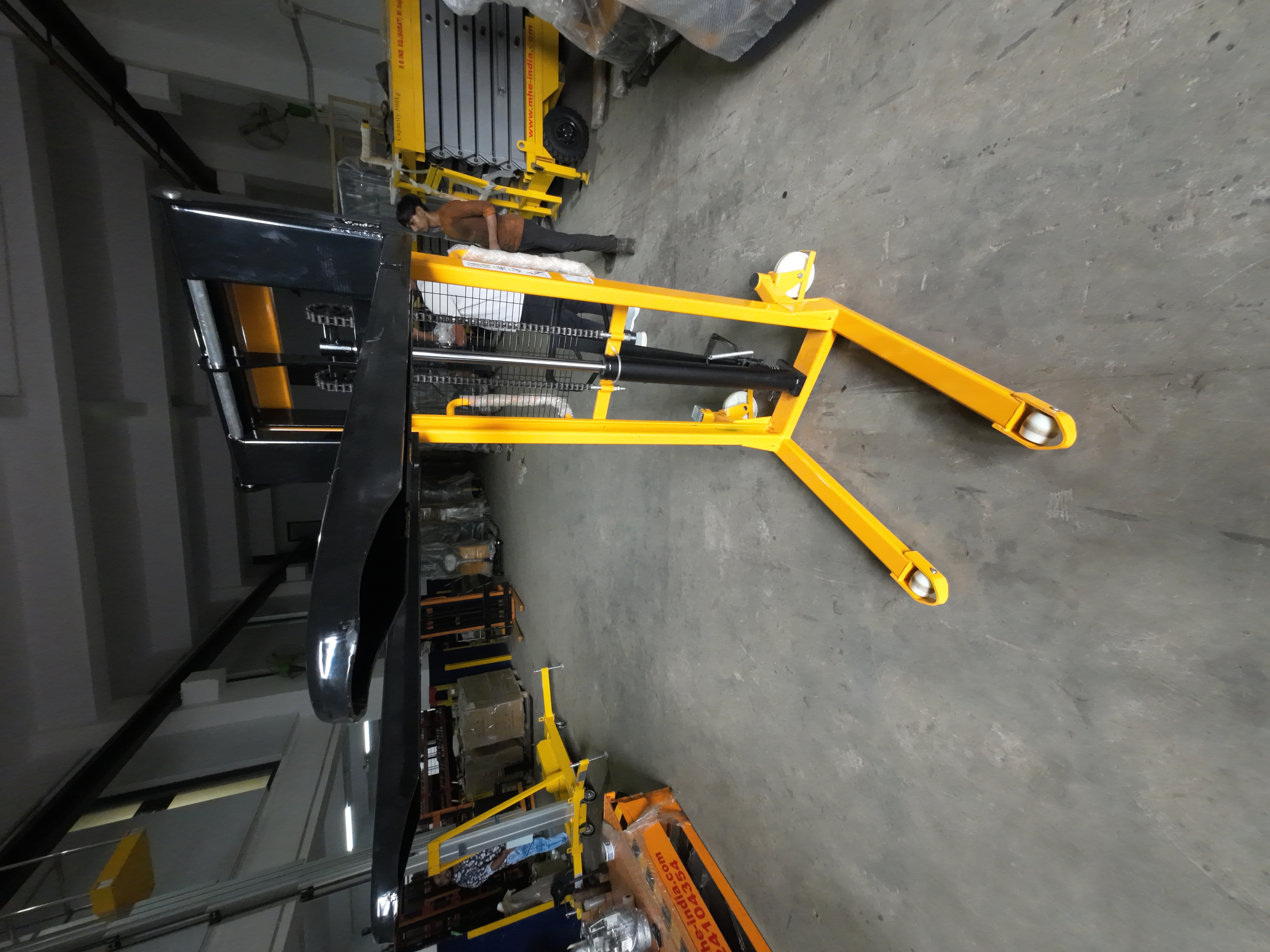 Mild Steel Heavy Duty Stacker 