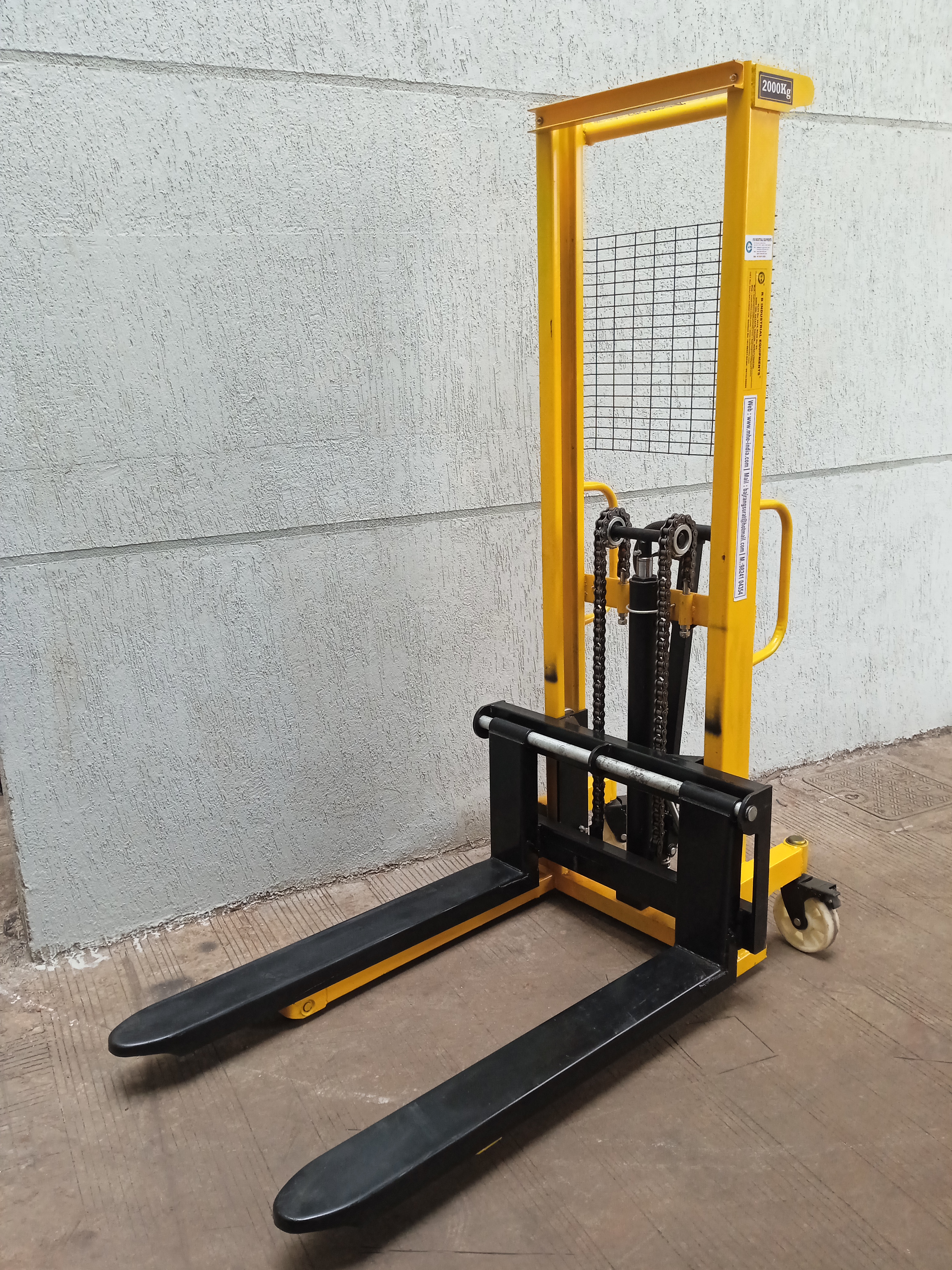 Mild Steel Manual Stacker Machine