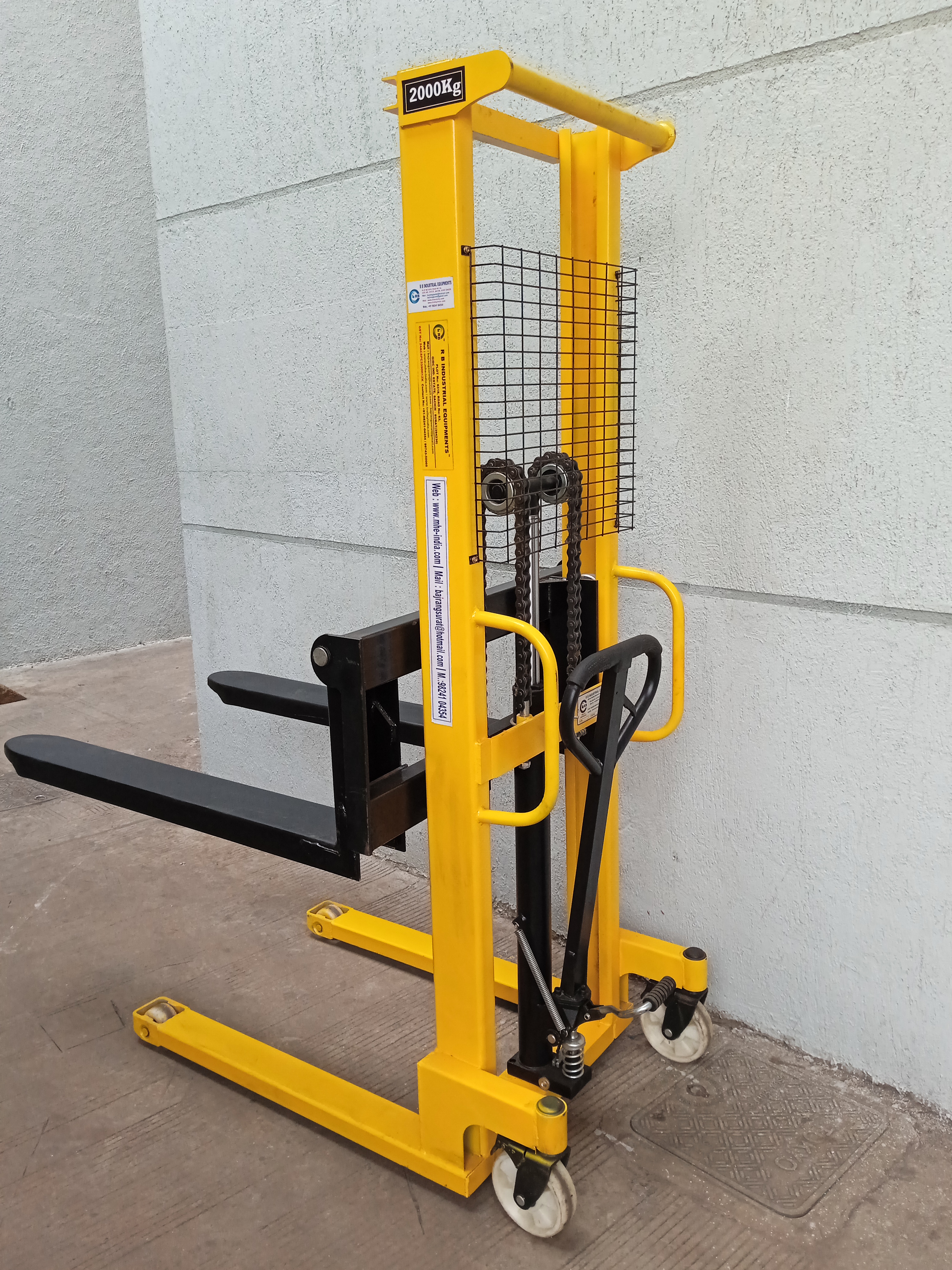 Mild Steel Manual Stacker Machine