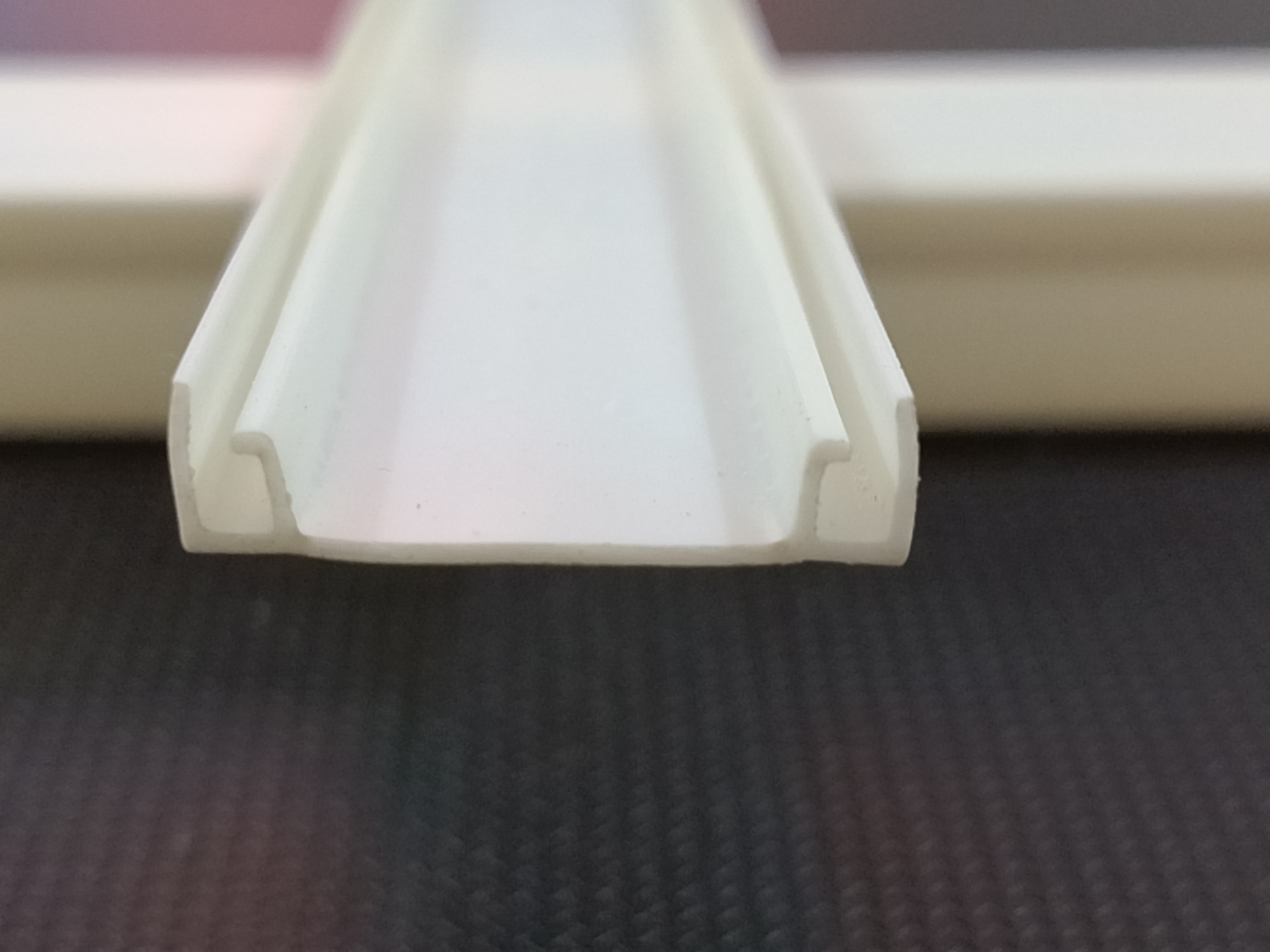 Pvc Trunking 25x16, 1 Inch Pvc Casing - 25mm Size, White & Ivory Colors | 6ft Wire Installation, Dust & Humidity Resistance, Durable Design