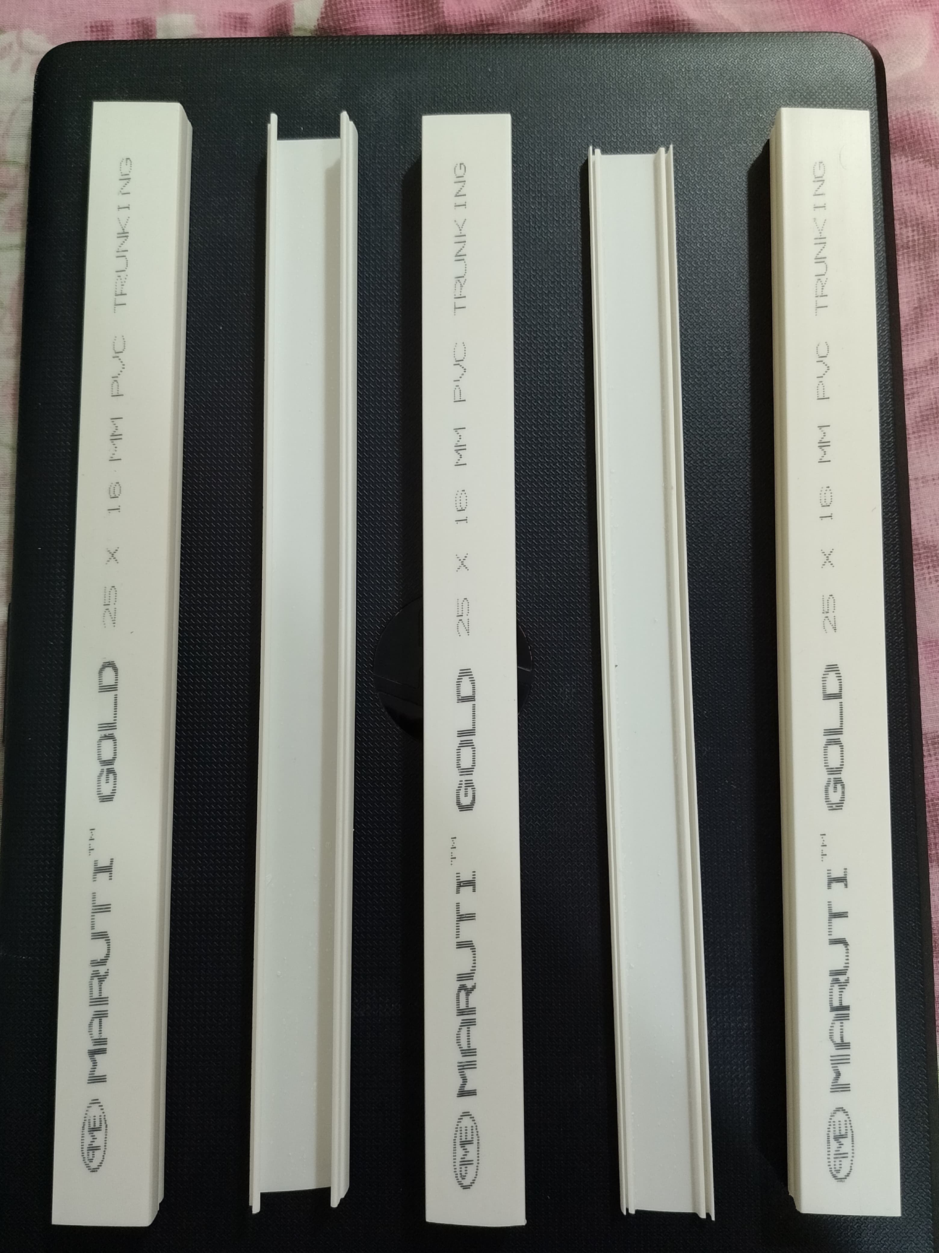 Pvc Trunking 25x16, 1 Inch Pvc Casing - 25mm Size, White & Ivory Colors | 6ft Wire Installation, Dust & Humidity Resistance, Durable Design