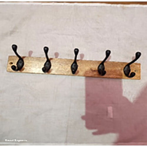 5 Metal Hooks Wooden Wall Hanger - Material: Wood