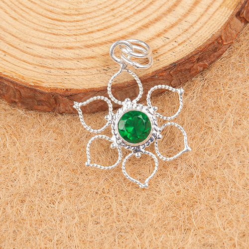 Pendant With Fluorite - Acrylic/Crystal Material, Various Sizes , Modern Design with Plain Pattern, High Quality Finish