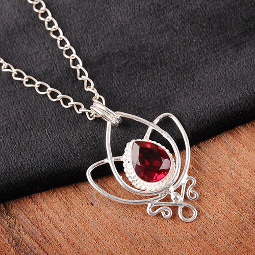 Pendant With Red Goldstone - Design: Modern