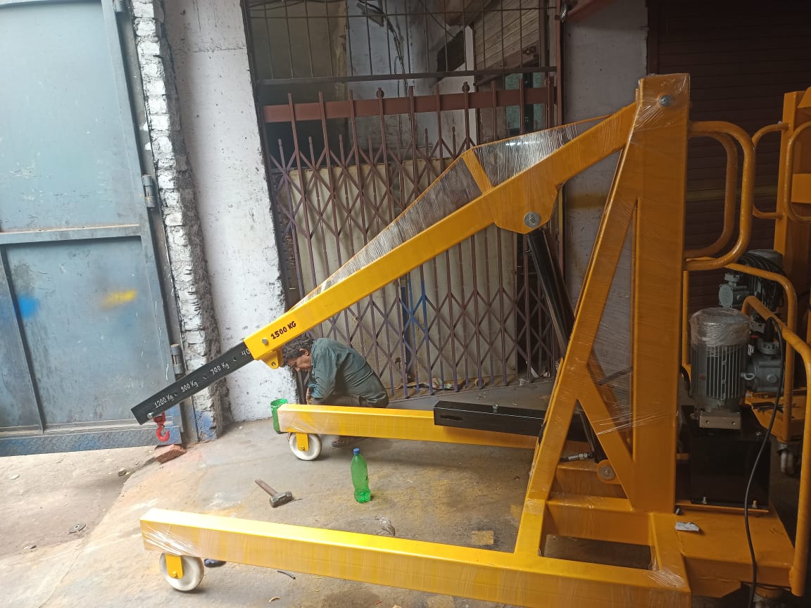 Floor Crane 5 Ton