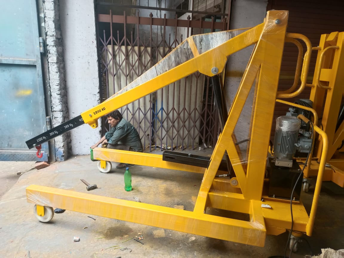 Mobile Floor Crane 5 Ton