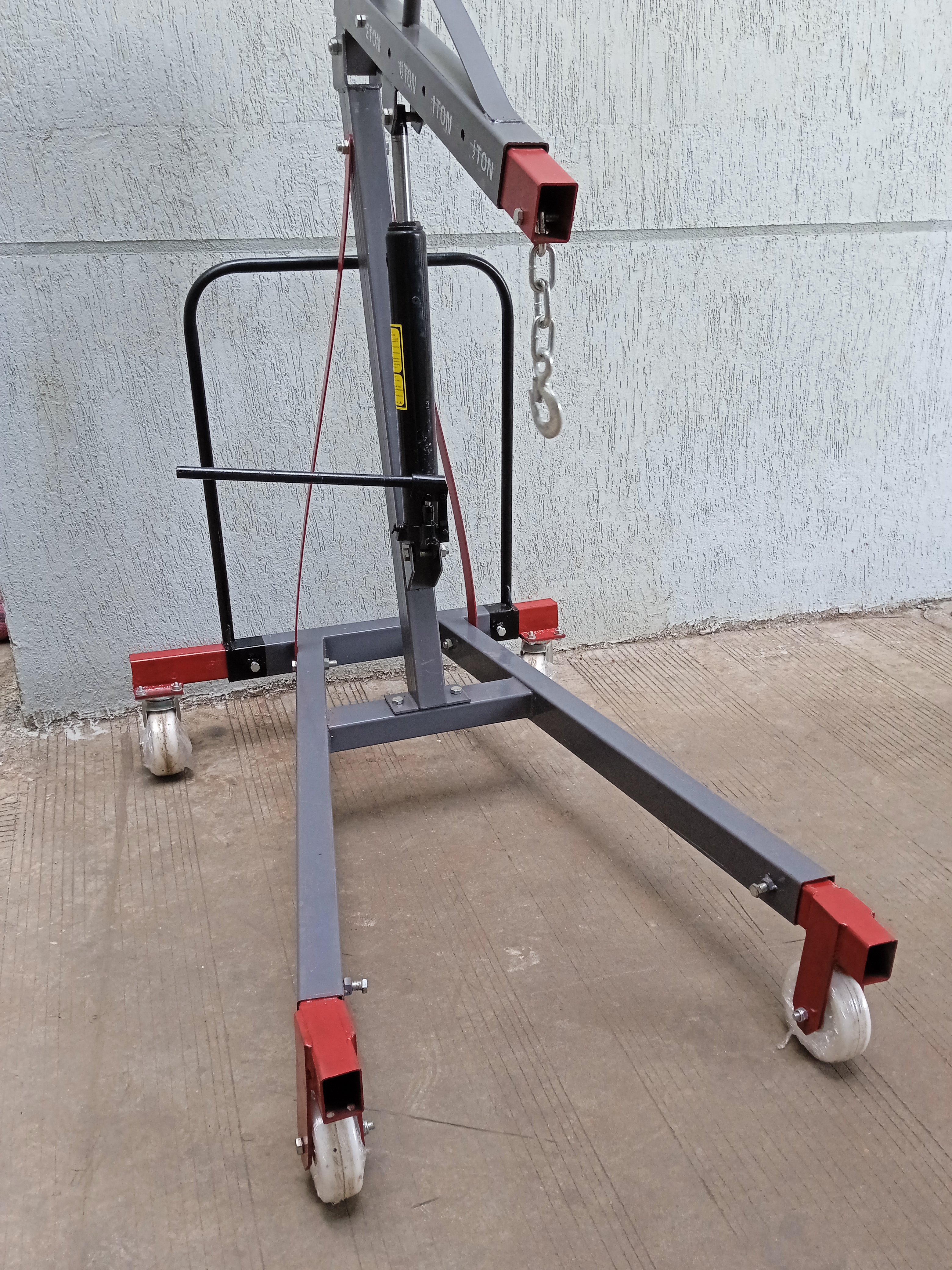 Manual Mobile Floor Crane