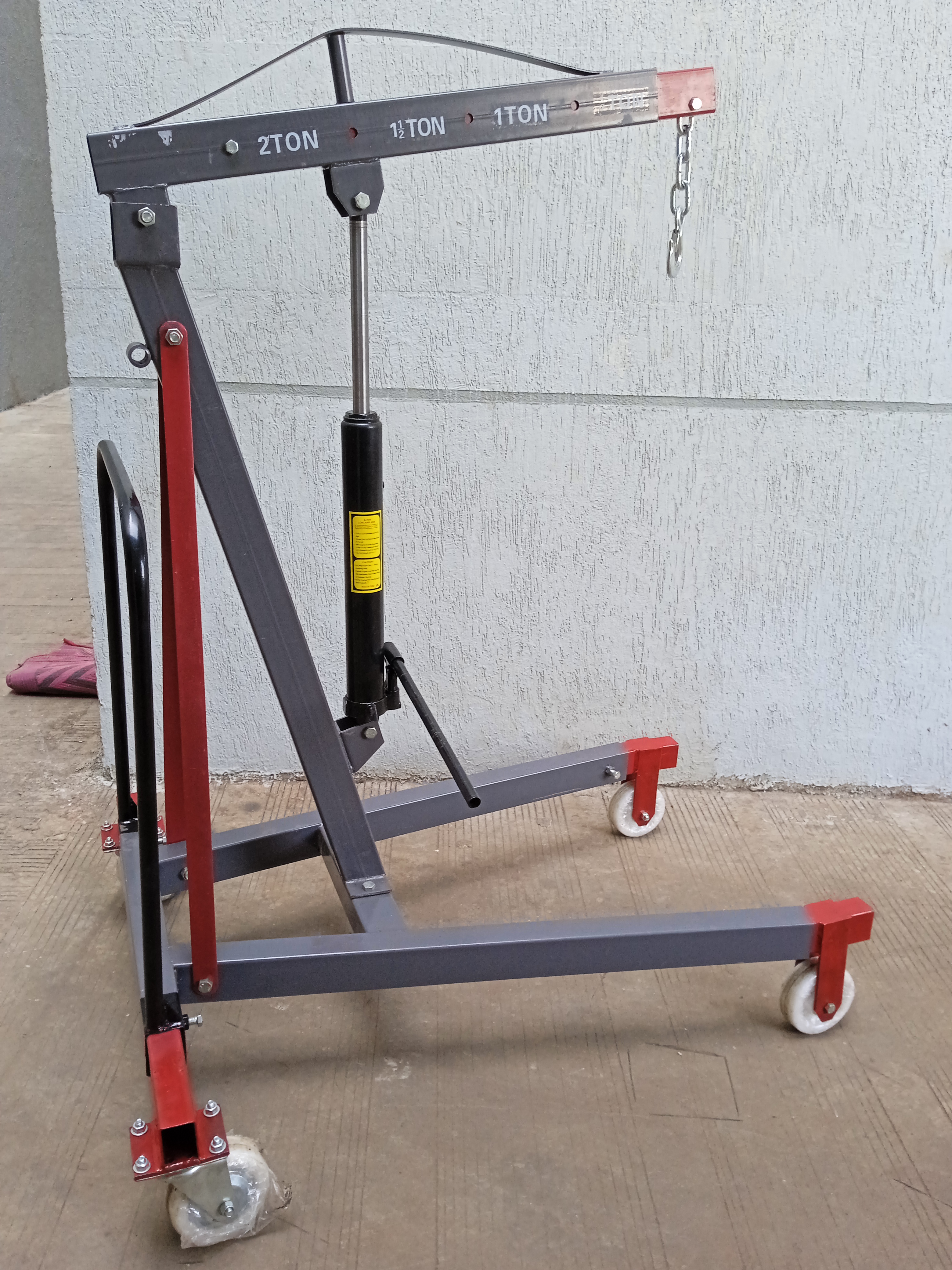 Mobile Floor Crane - Mild Steel, Standard Size, Grey | 3-ton Capacity, Manual Hand/foot Pump, Compact Design, Smooth Maneuverability