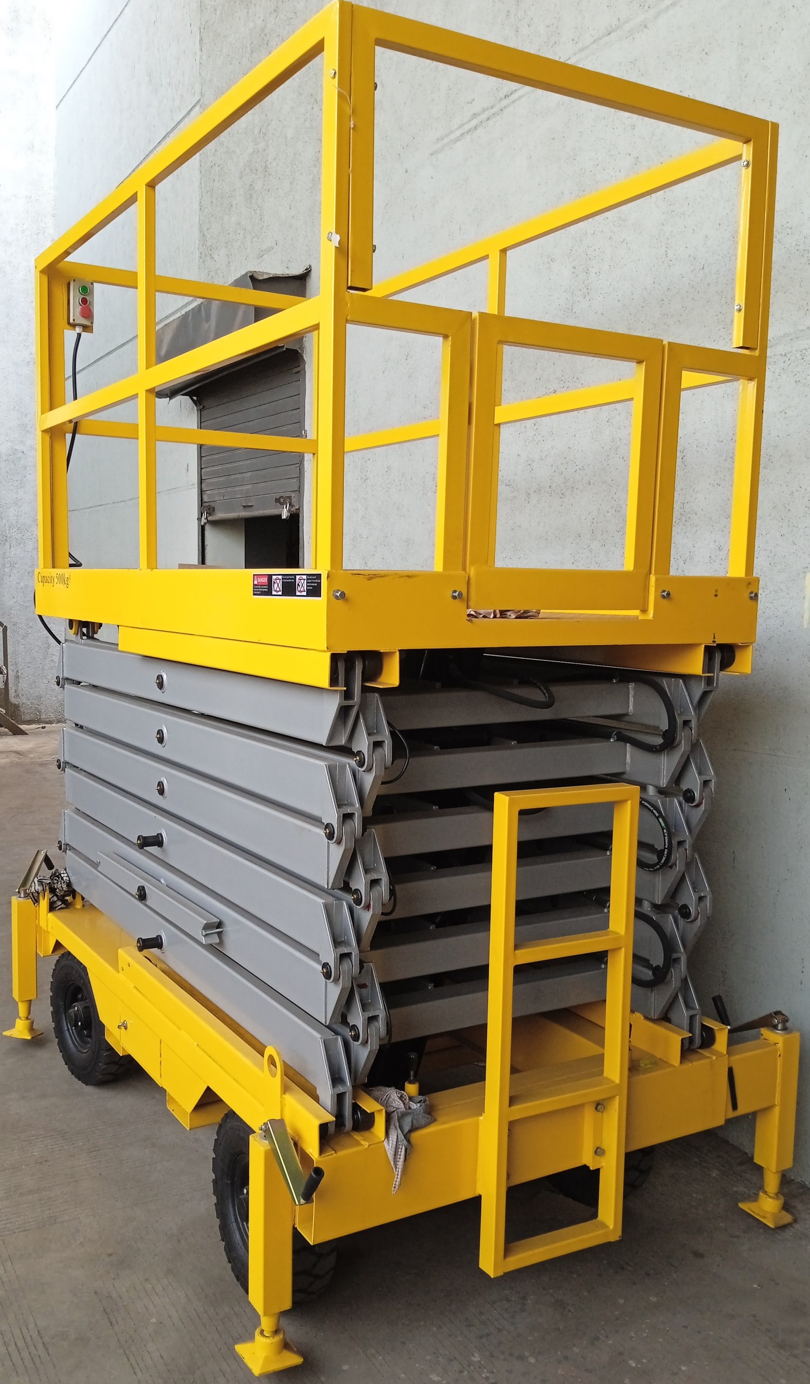 Hydraulic Scissor Lift