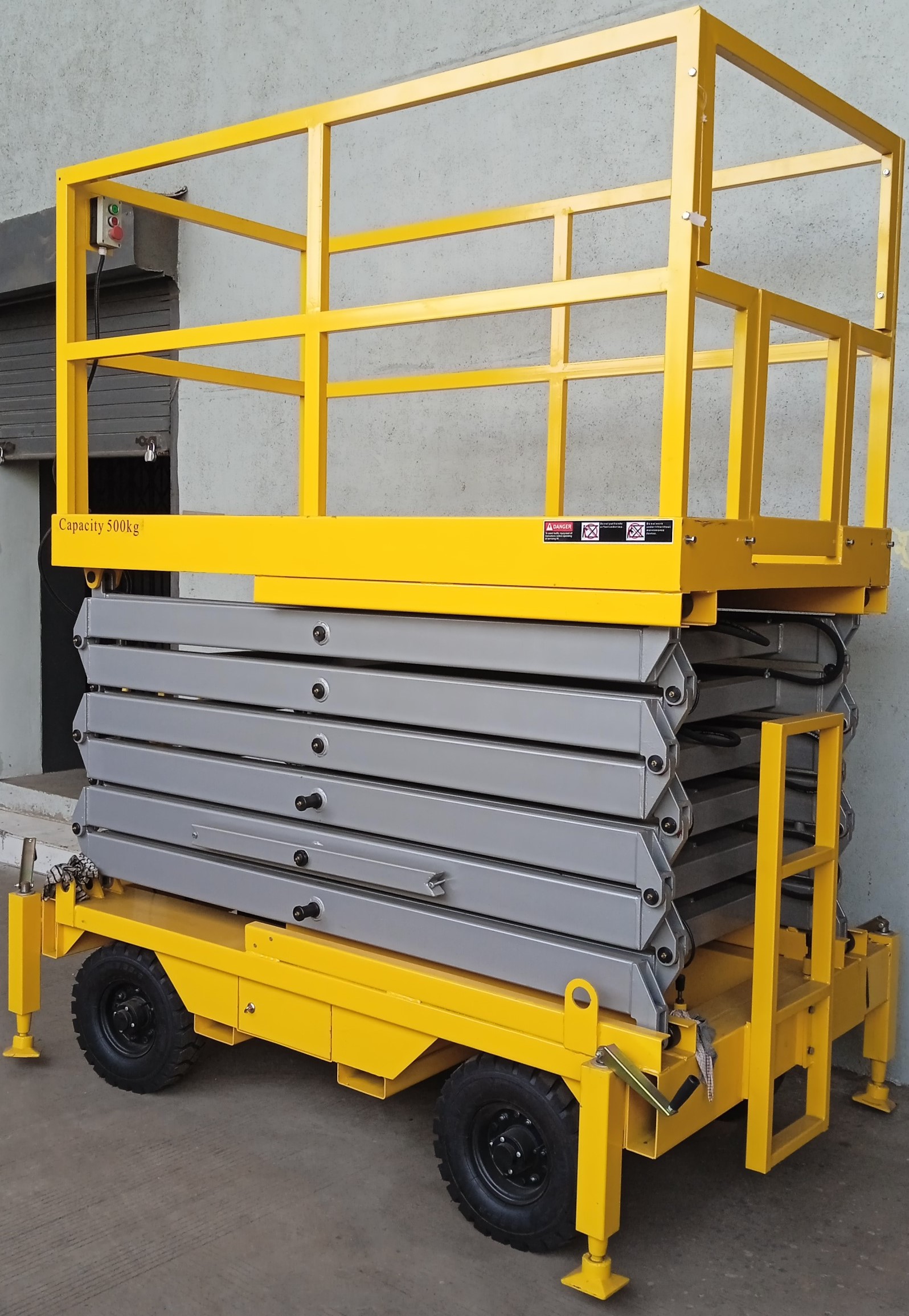 Hydraulic Scissor Lift