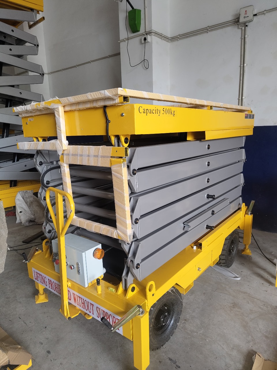 Hydraulic Scissor Lift