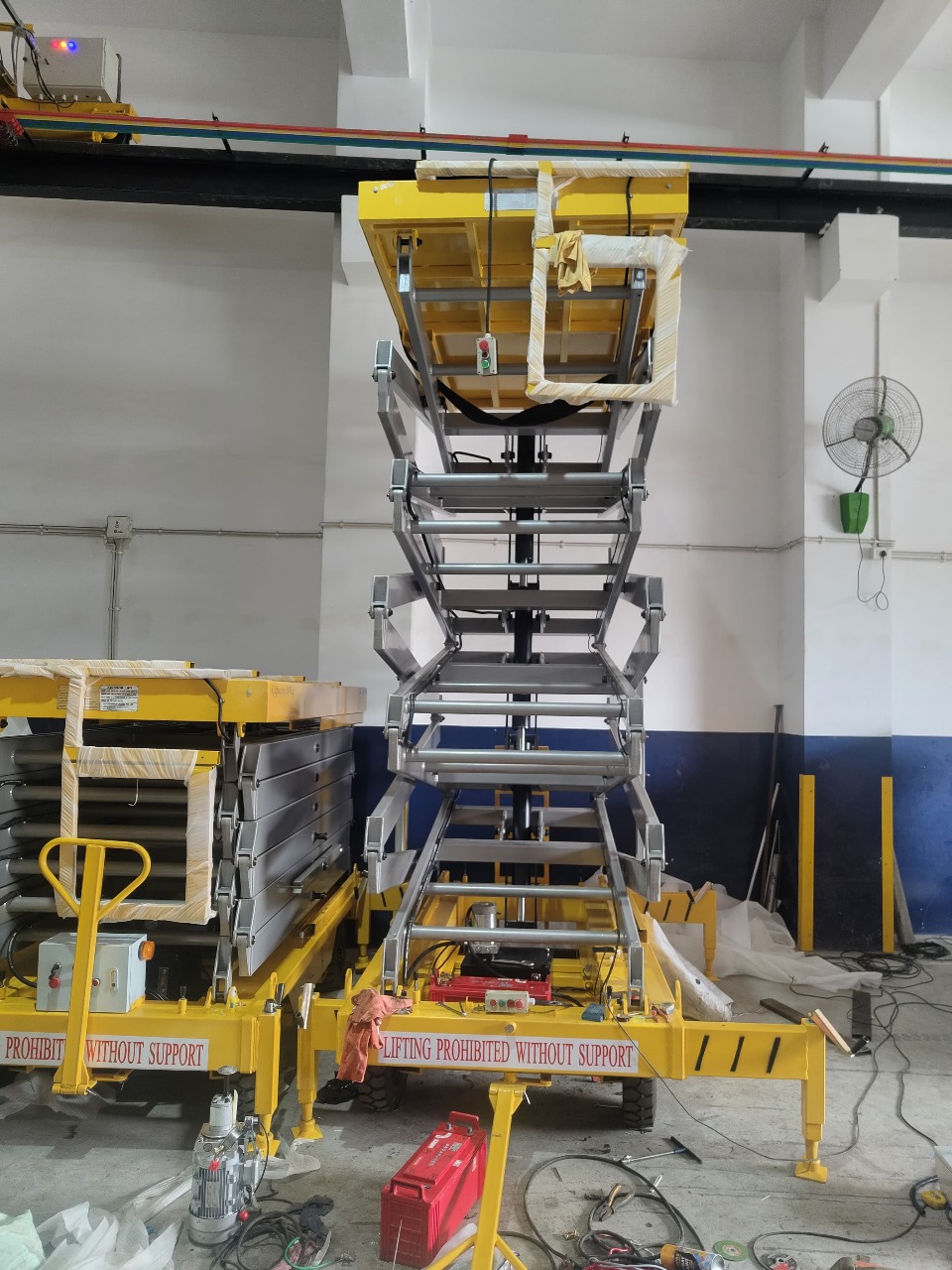 Hydraulic Scissor Lift