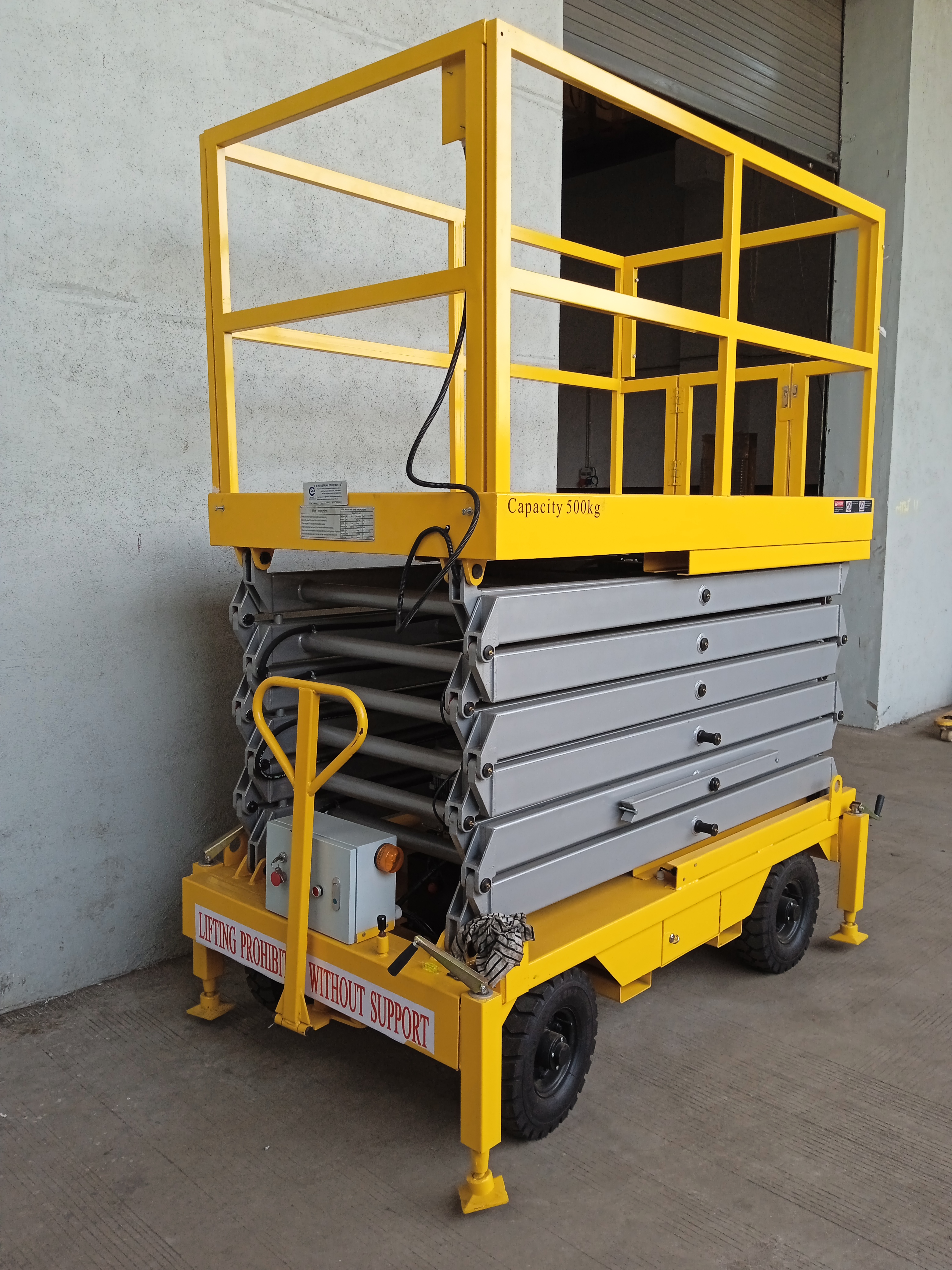 Semi Electric Scissor Lift