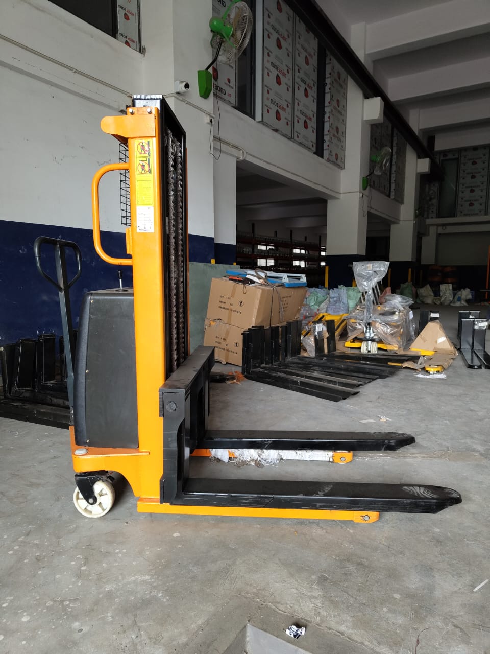 Mild Steel Stacker Machine - Attributes: Strong