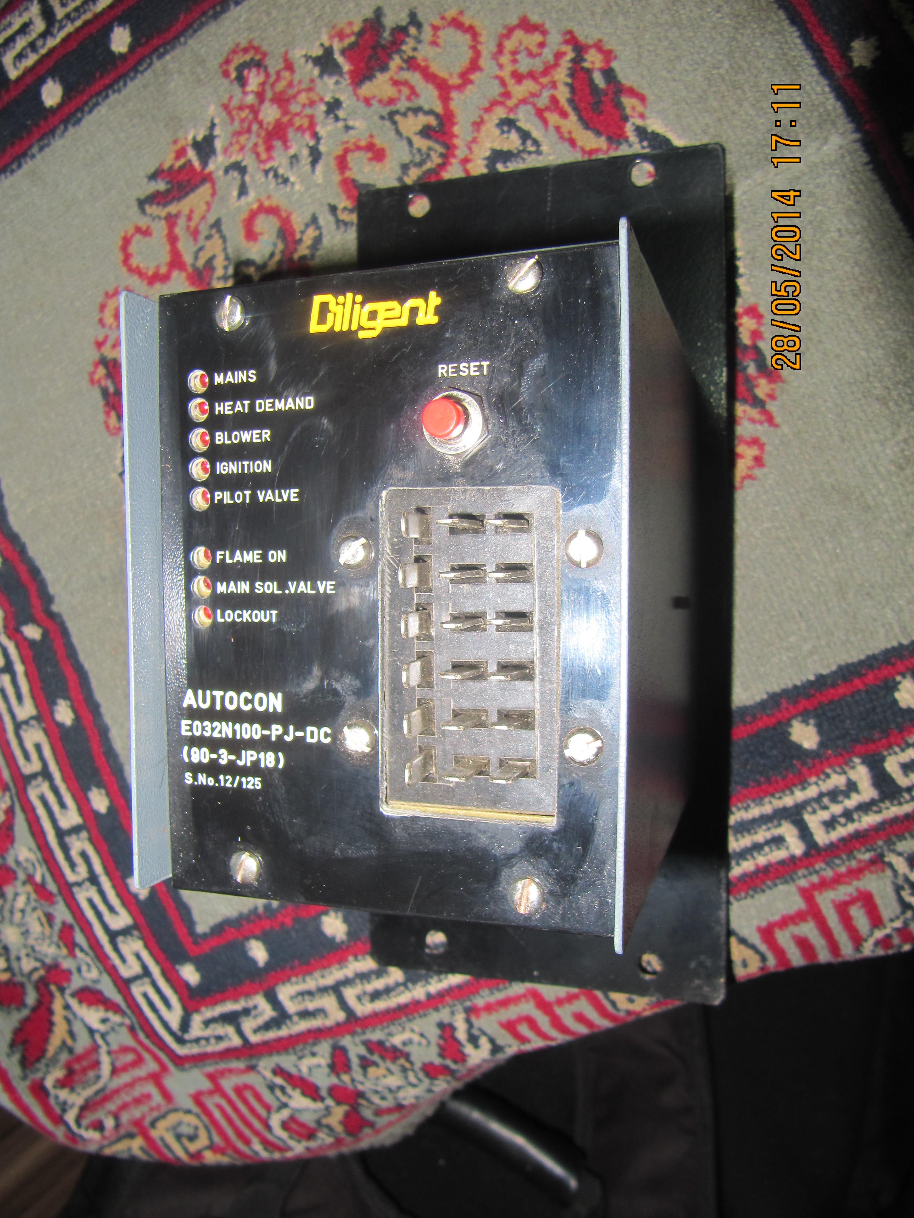 Grey And Black Automatic Oil Burner Controller